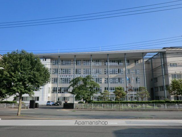 高校・高専　岩手県立一関第二高等学校職員室（高校・高専）まで673m