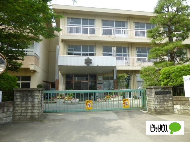 小学校　小田原市立芦子小学校（小学校）まで1494m