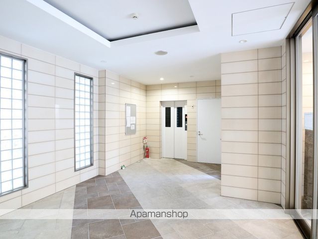 ロビー　ロビー