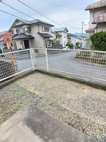 バルコニー　庭