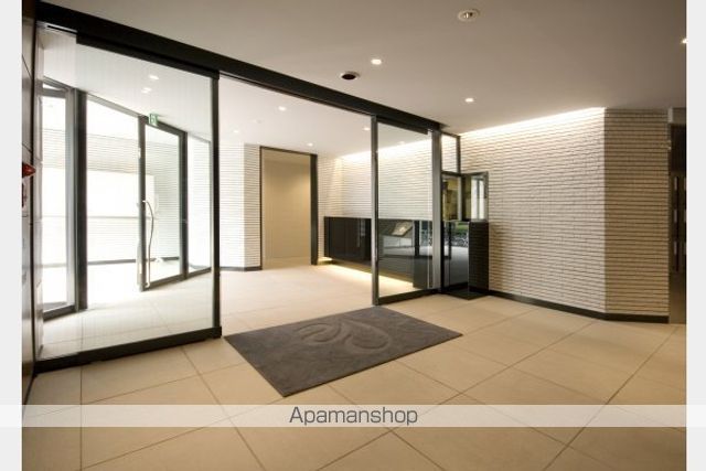 ロビー　ロビー