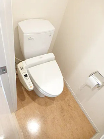 トイレ　※別部屋の参考写真です。