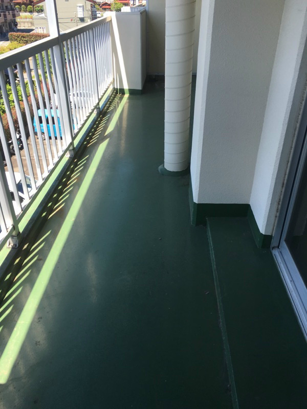 バルコニー　ゆったりしたバルコニーです。