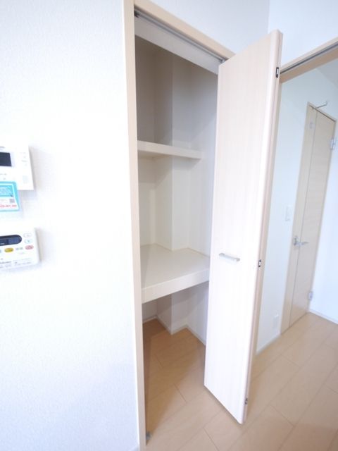 アルバータVIの内装写真