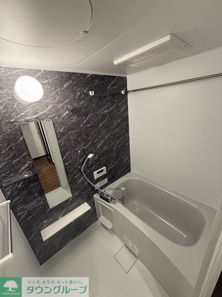 バス・シャワールーム　バス