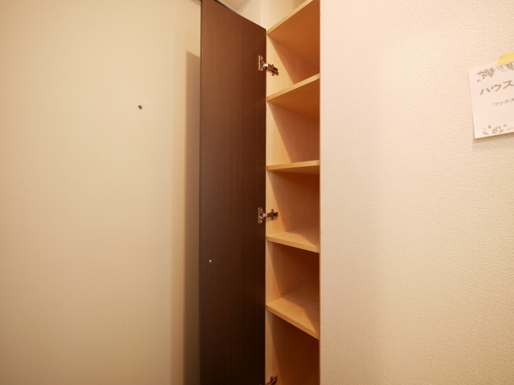 その他設備　玄関収納です♪