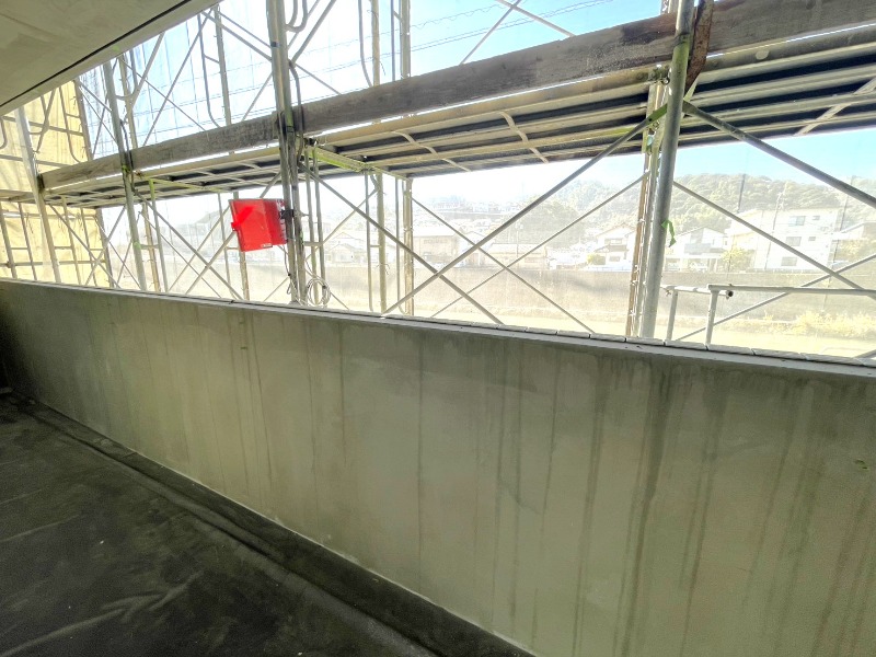 バルコニー　バルコニー