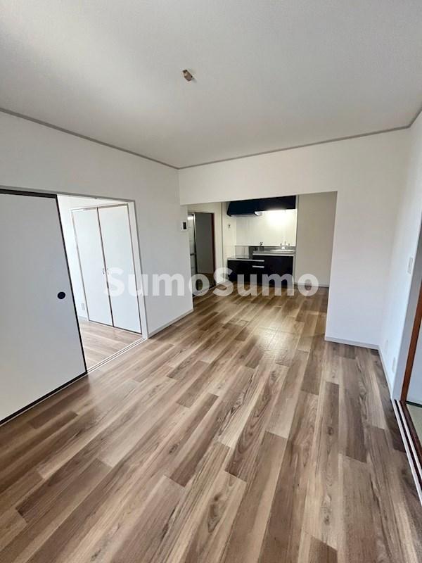 居室・リビング　居間です