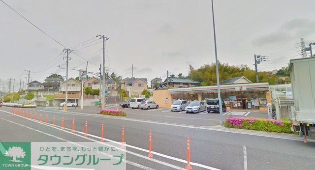 コンビニ　セブンイレブン横浜戸塚町店（コンビニ）まで460m