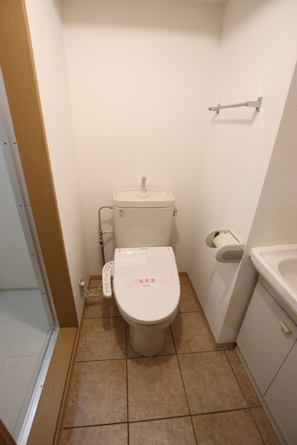 トイレ　洗浄便座