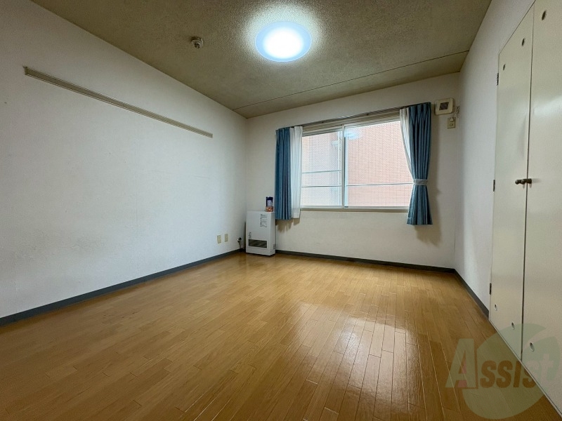 居室・リビング　広くてきれいなリビングです！快適に過ごせそうですね。