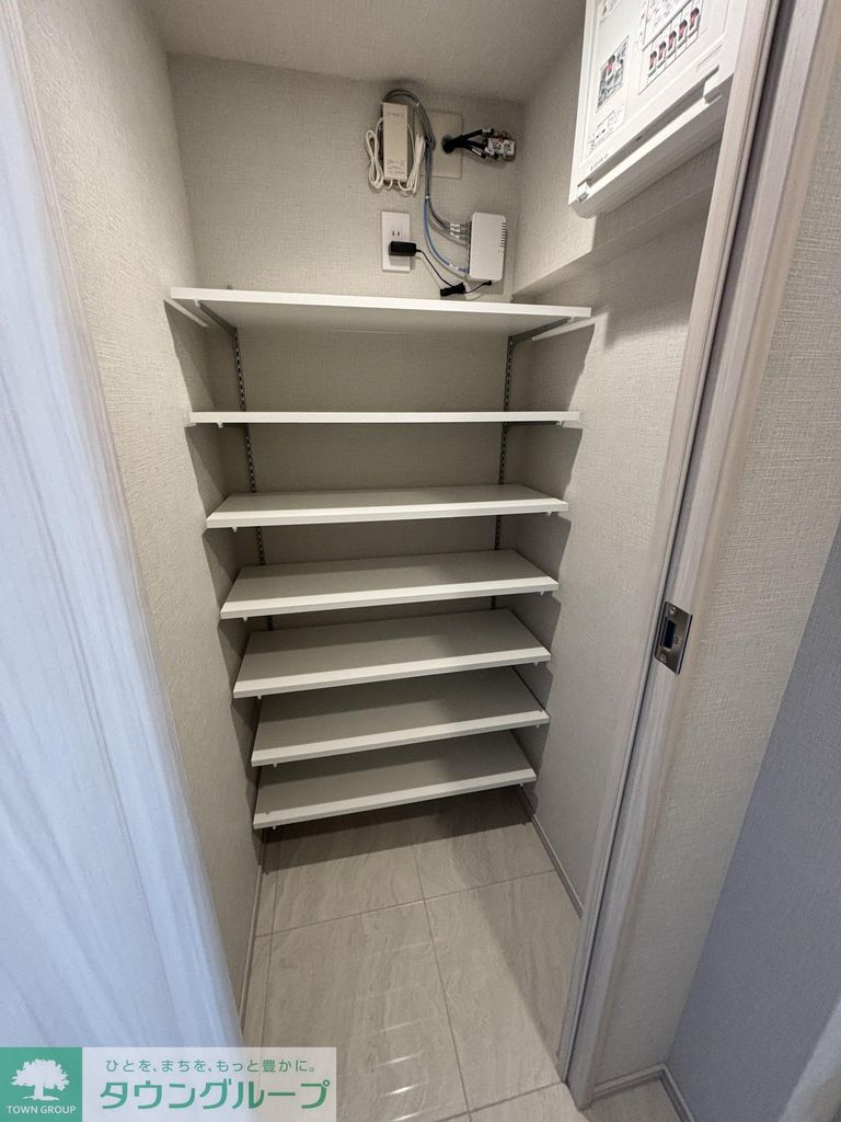 玄関　シューズインクローゼット