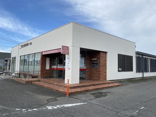 銀行　桐生信用金庫国定支店（銀行）まで551m