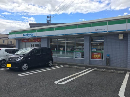 コンビニ　ファミリーマート（コンビニ）まで1160m