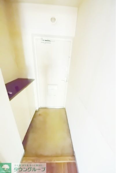 玄関　お問合せはタウンハウジングまで！※現地待合わせ相談可能