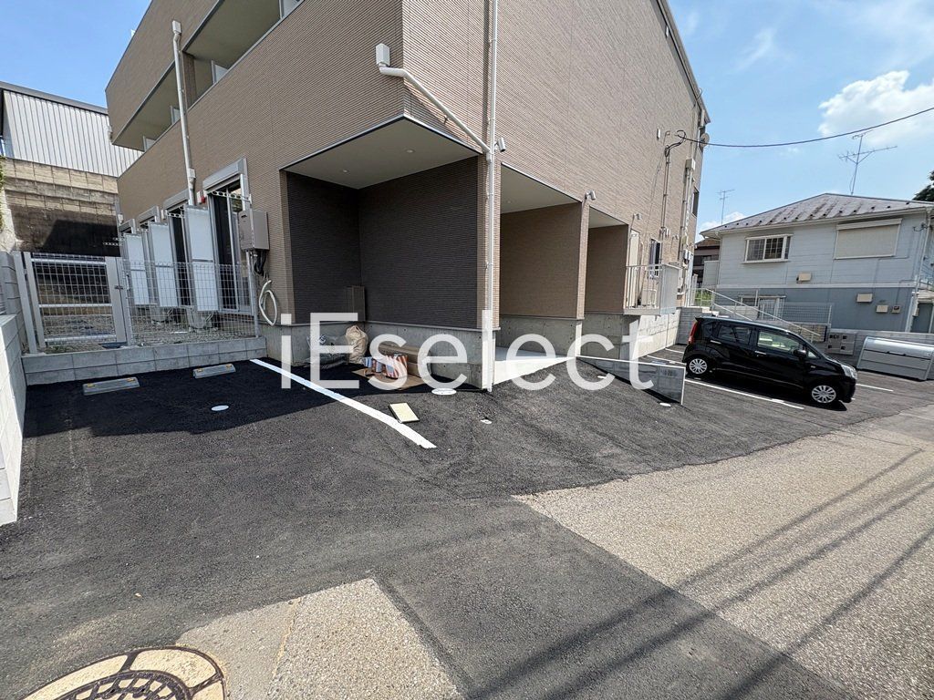 駐車場　駐車場の空きは随時、空き確認いたします。