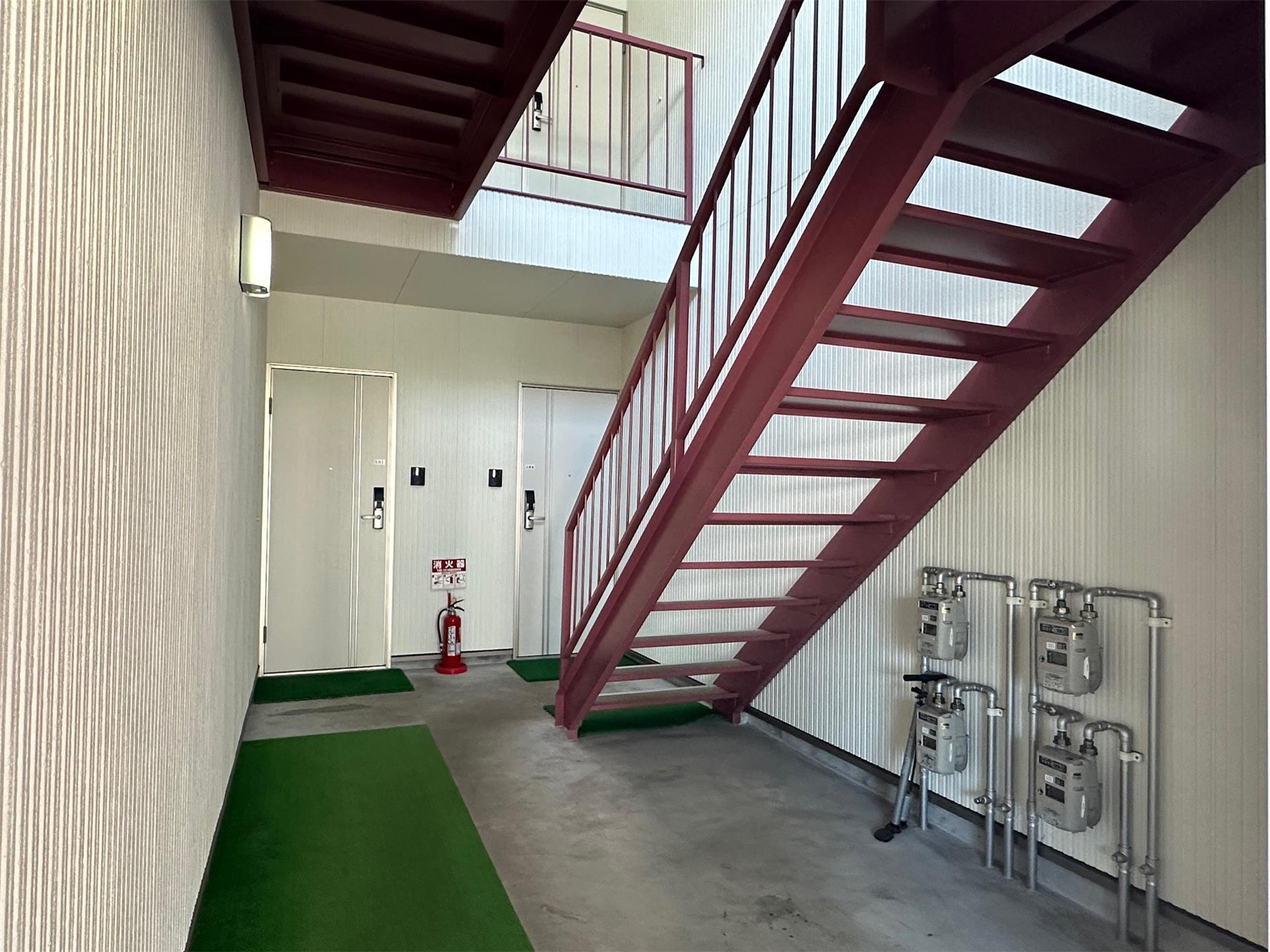 エントランス　エントランス