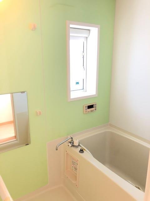 バス・シャワールーム　浴室