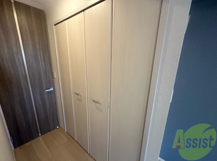 収納　収納スペースです。お洋服やお荷物はこちらへ。