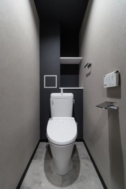 トイレ　写真は同タイプ住居です。