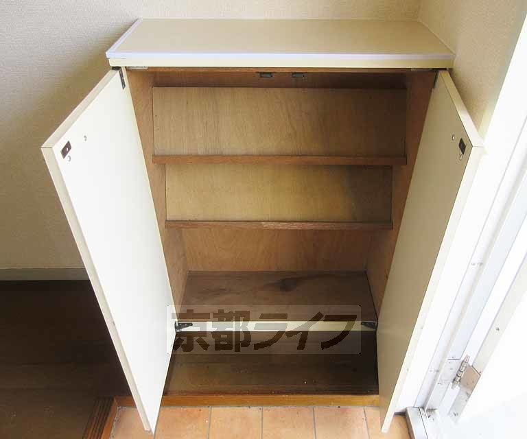 収納　シューズボックスつき！