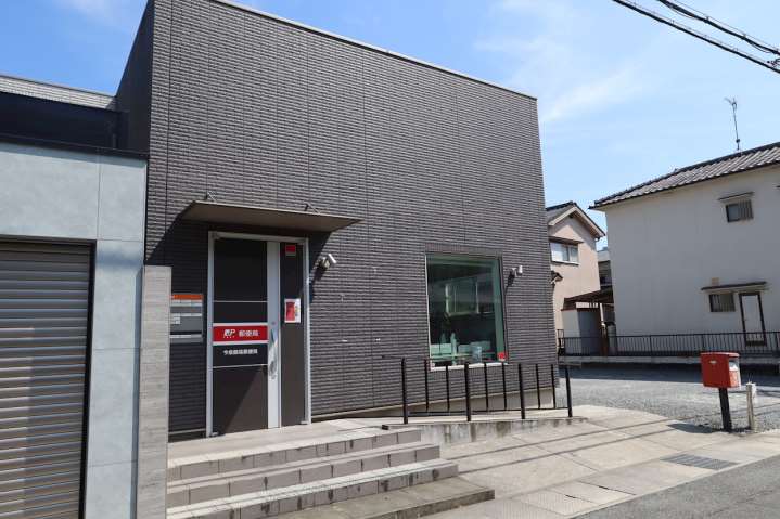 コンビニ　ローソン　香芝逢坂店（コンビニ）まで1298m