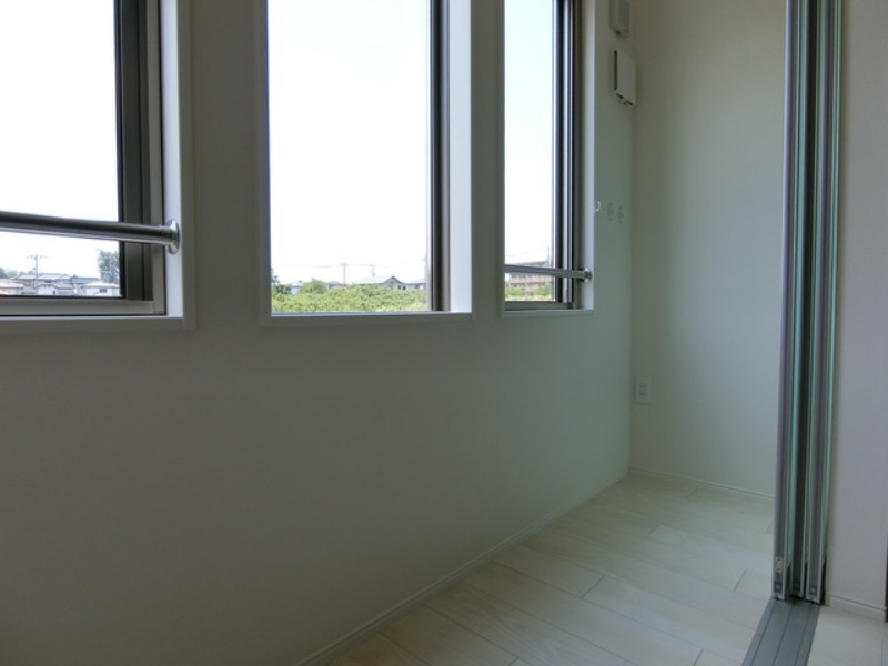 バルコニー　図面と現状に相違がある場合には現状を優先