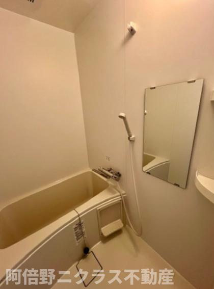 バス・シャワールーム　内装は参考写真です。