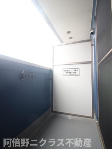 バルコニー　内装は参考写真です。