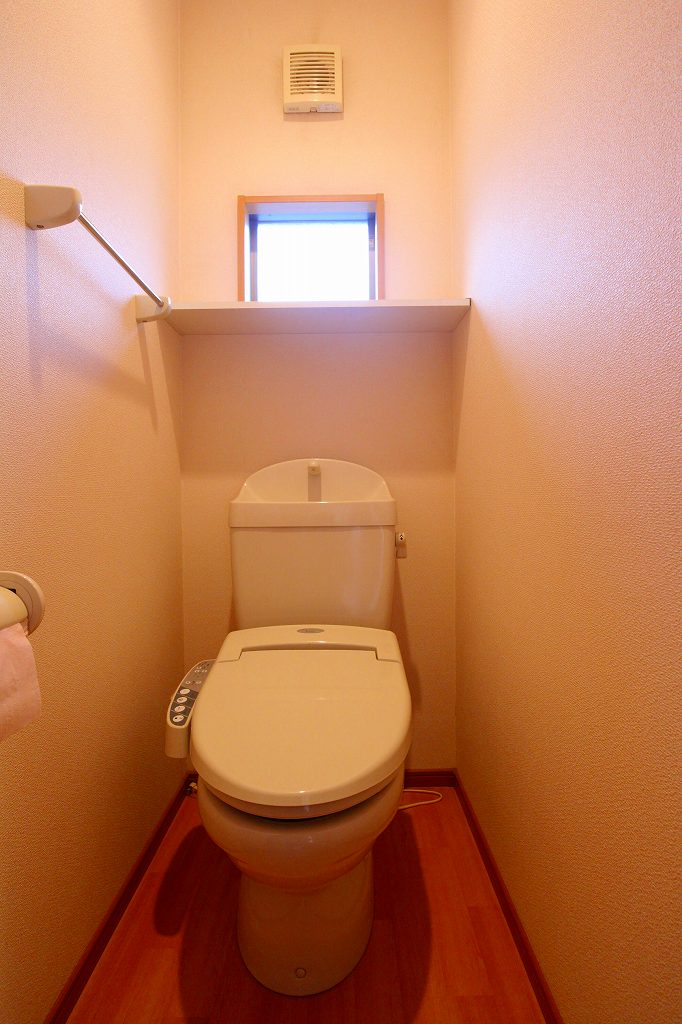 トイレ　トイレ　※別号室参考写真