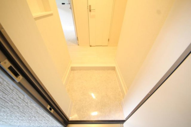 玄関　収納もある玄関です