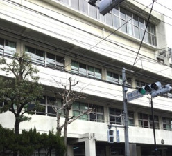 小学校　文京区立金富小学校（小学校）まで668m