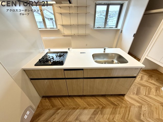 キッチン　2口ガスコンロ付きのおしゃれなカウンターキッチン