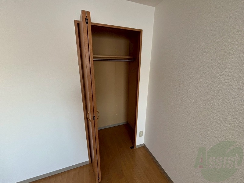 収納　こちらは収納です。物をしまう事ができますね！