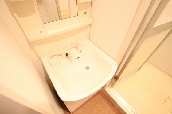 洗面設備　※別部屋の写真です