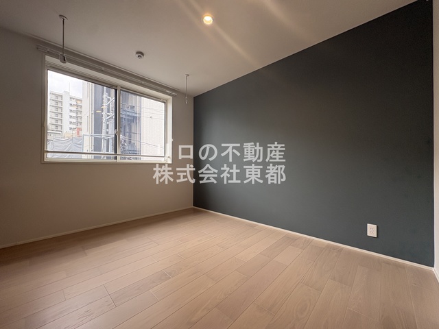 その他部屋・スペース　窓から暖かな日差しが入ります♪