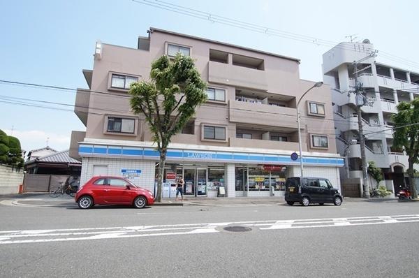 コンビニ　ローソン尼崎次屋1丁目店（コンビニ）まで384m