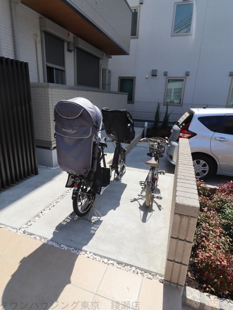 その他　駐車場