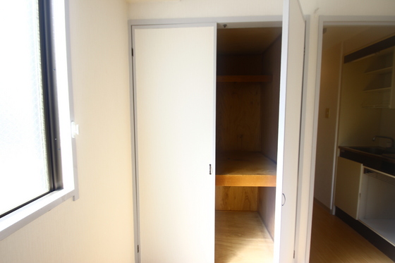 収納　※他号室の写真です。