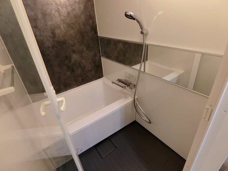 バス・シャワールーム　バス