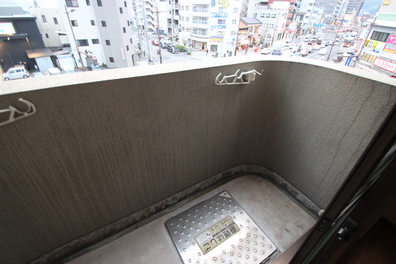 バルコニー　※別部屋の写真です