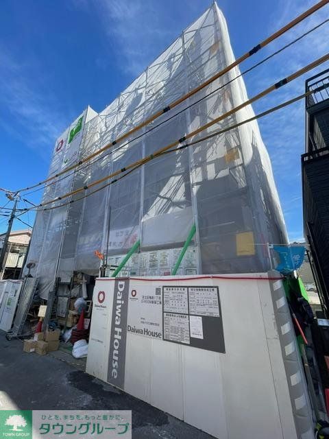 ロビー　駐車場