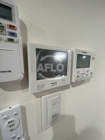 セキュリティ　ONLYONE布施　モニター付きインターホン