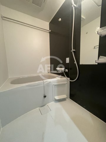 バス・シャワールーム　ONLYONE布施　浴室