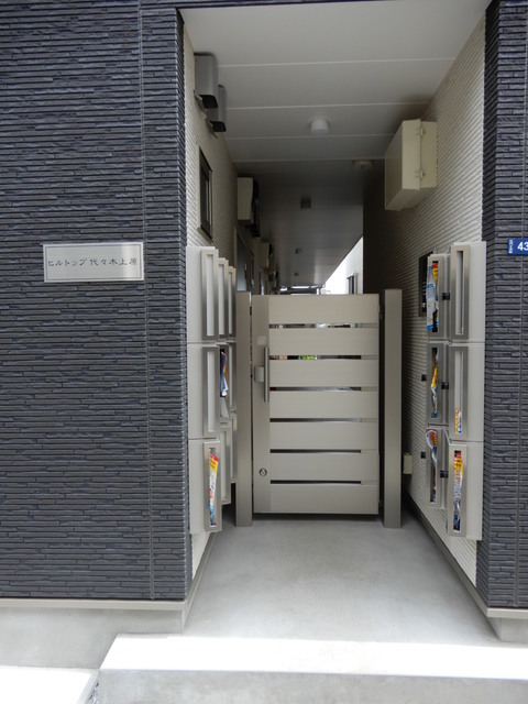 エントランス　エントランス