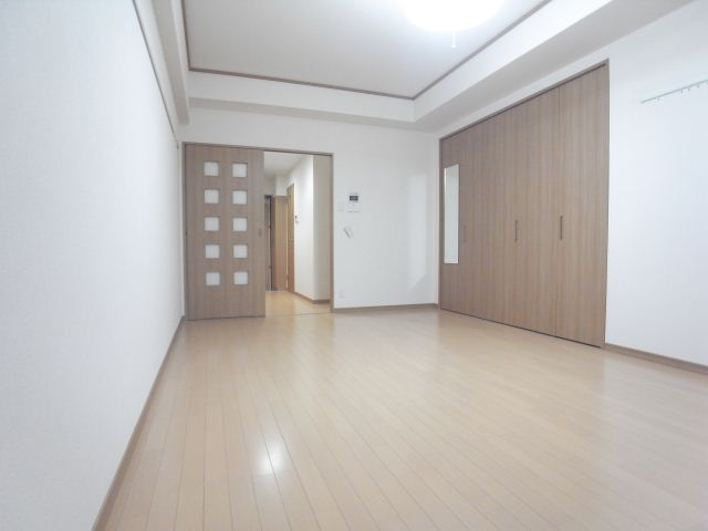 その他部屋・スペース　フローリング