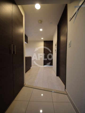 玄関　エステムコート難波Vブロード　玄関スペース