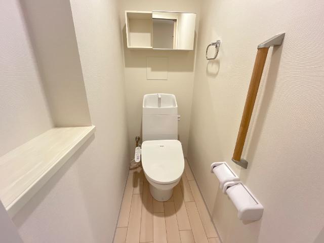トイレ　シャワー付トイレ