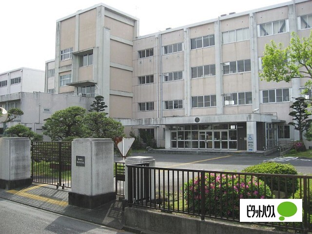 高校・高専　静岡県立榛原高校（高校・高専）まで1517m