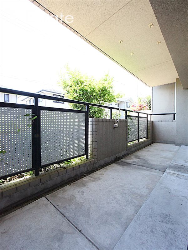 バルコニー　バルコニー